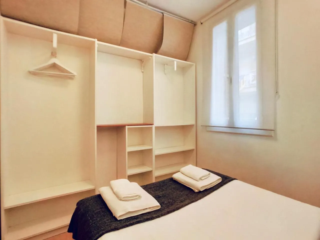 Bed&Bcn Gracia II Apartment Barcelona Spain